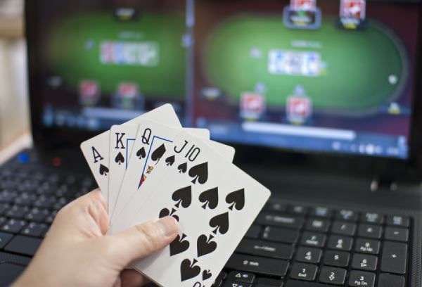 ဘောလုံးပြိုင်ပွဲ Live Betting Odds